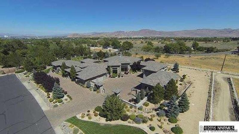 6 bedroom Residence For Sale: Reno.. - 2