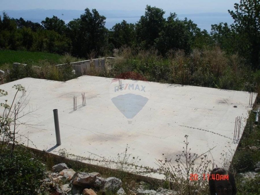 OPATIJA - VEPRINAC - GRAĐEVINSKI TEREN SA ZAPOČETOM GRADNJOM - 2