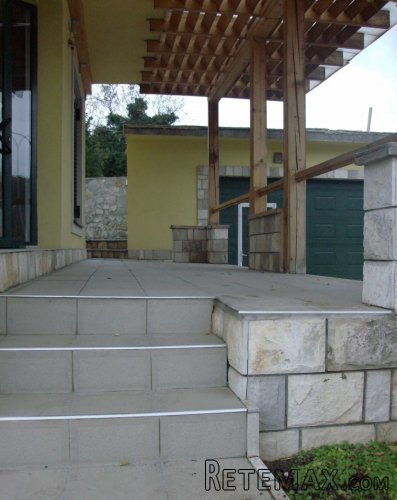 Prodajem kucu u Radovicima-Crna Gora - 3