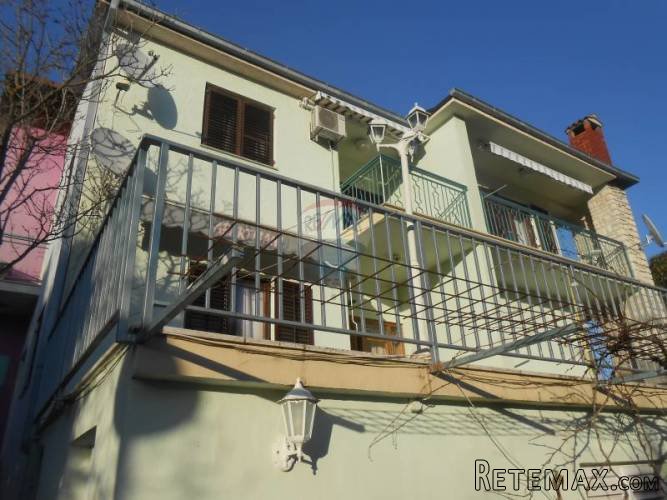 Istra, Rovinj, Velika kuća na vrlo popularnoj i traženoj...