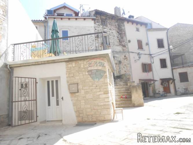 Istra, Vodnjan centar, potpuno renovirana kamena kuća u...
