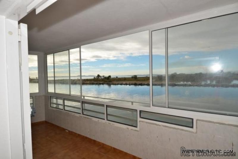ROSES SANTA MARGARIDA: Superb apartment..