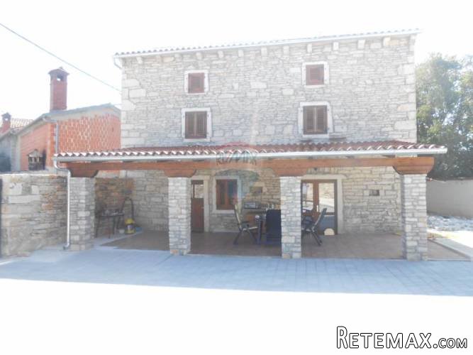 Istra, okolica Vodnjana, Čabrunići,potpuno renovirana,...