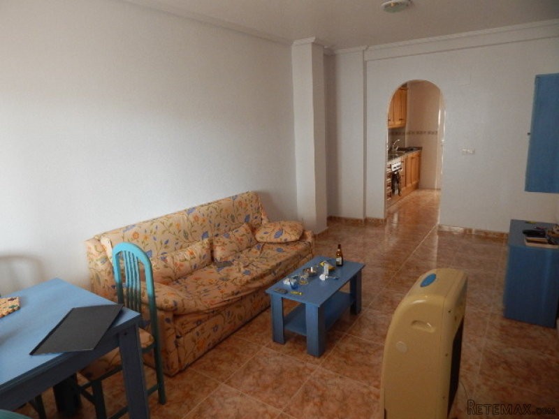 2 Bedrooms Apartment For Sale - 2