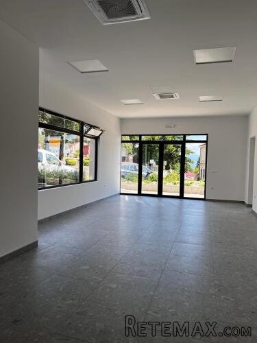 Bribir- poslovni prostor u centru