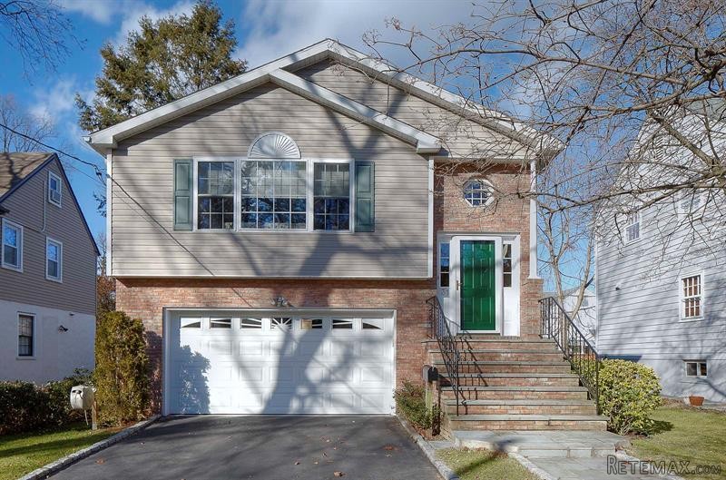 4 bedroom House For Sale: 31 Palmer..