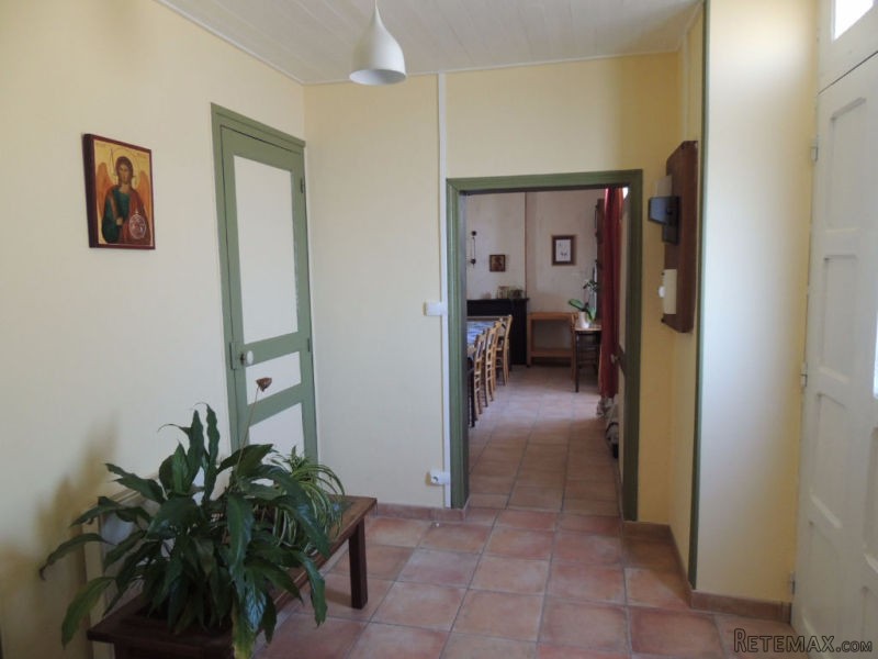 Attractive Presbytery With Large Plot.. - 2