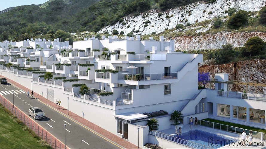 A new residence near the authentic Benalmádena Pueblo.. - 2