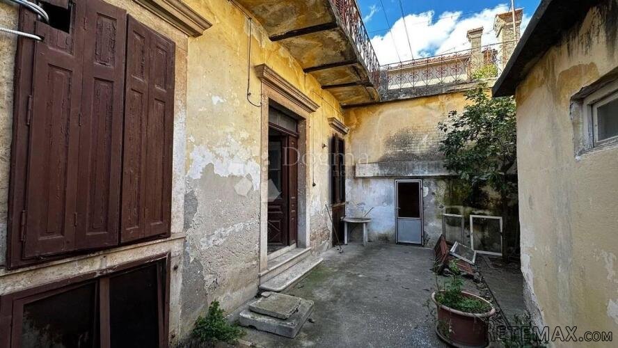 TRADICIONALNA KAMENA OBITELJSKA KUĆA sa minimalnom adaptacij - 2
