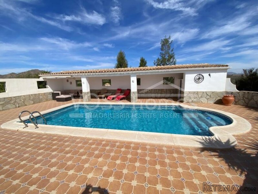 NEW & EXCLUSIVE TO VOSS HOMES - If you are looking for.. - 3