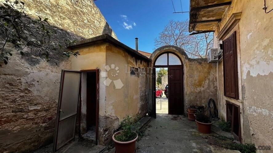 TRADICIONALNA KAMENA OBITELJSKA KUĆA sa minimalnom adaptacij - 3