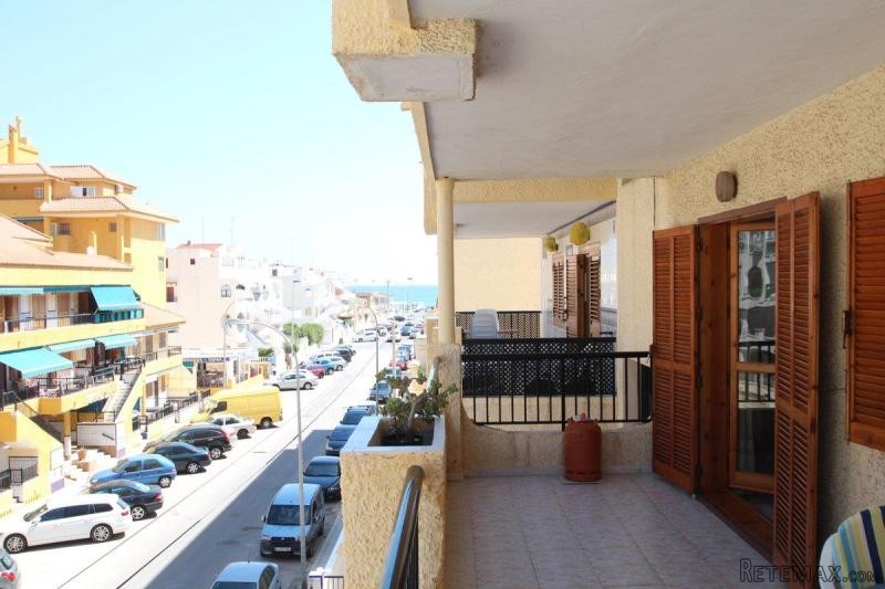 Apartment 200 meters to La Mata Beach