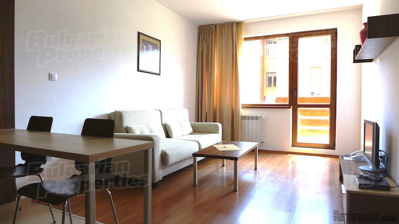 South Facing 1-Bedroom Apartment In..