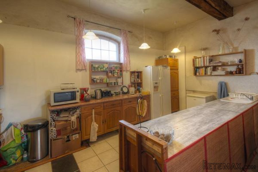 Vernoux-en-Gatine (79) - Historic coach house converted to a.. - 7