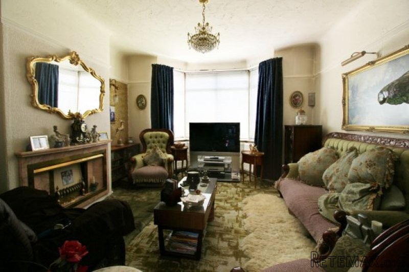 3 bedroom, Semi-detached House house.. - 2