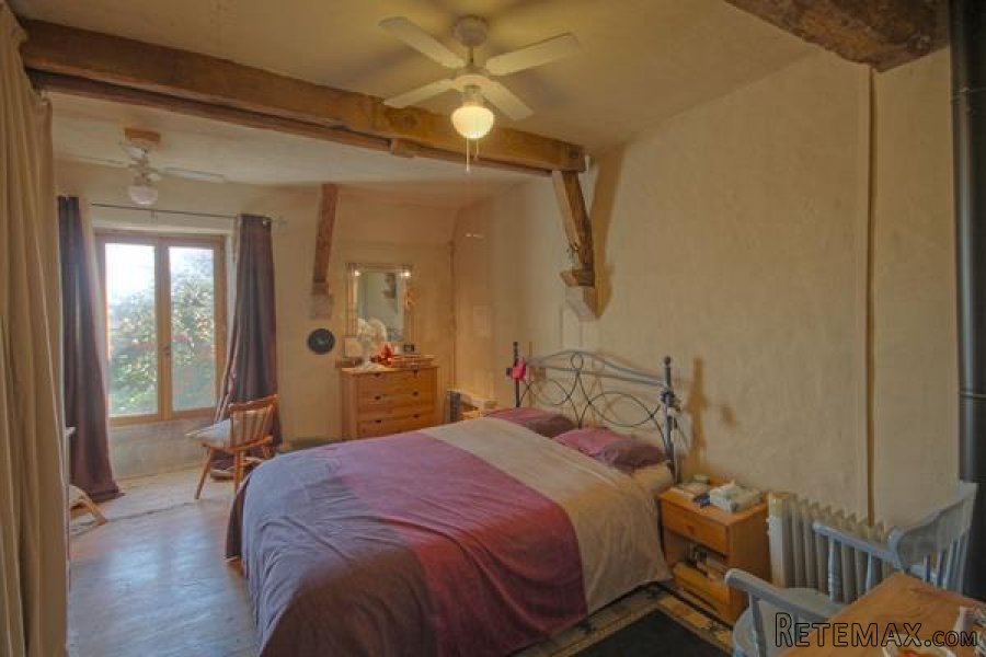 Vernoux-en-Gatine (79) - Historic coach house converted to a.. - 8