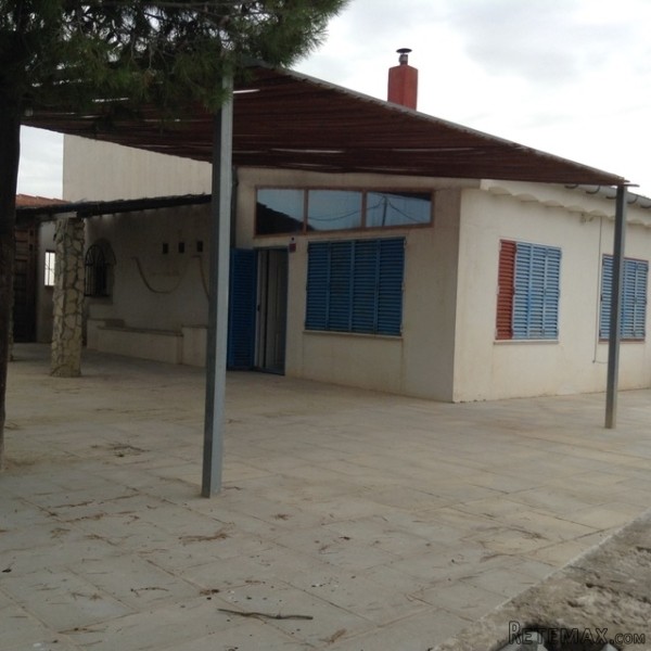 Villa Near Novelda
