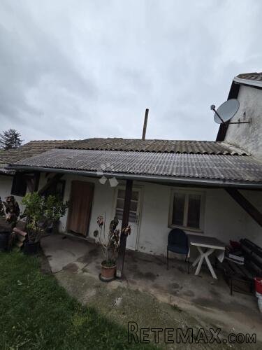 Održavana kuća s velikom parcelom i potencijalom - 2