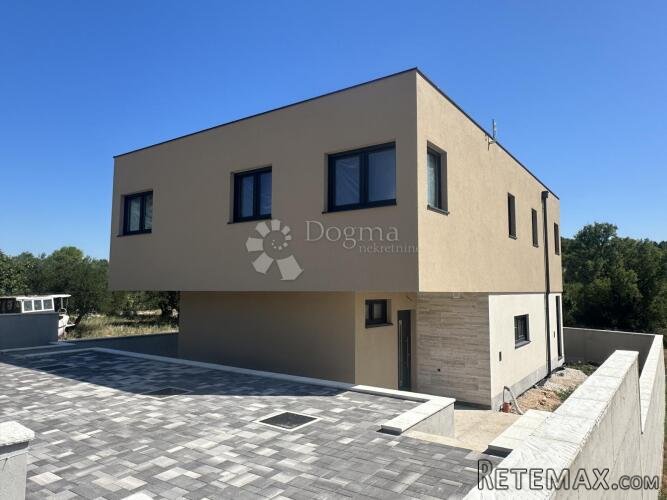 TISNO novogradnja, dvoetažan stan S1 - 2