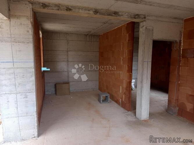 NOVOGRADNJA PULA - S1 (prizemlje) - 3