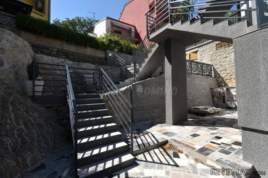 Apartman u prizemlju zgrade-adaptirano!! - 5