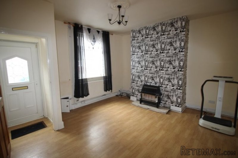 2 bedroom, Terraced House house for sale - 2