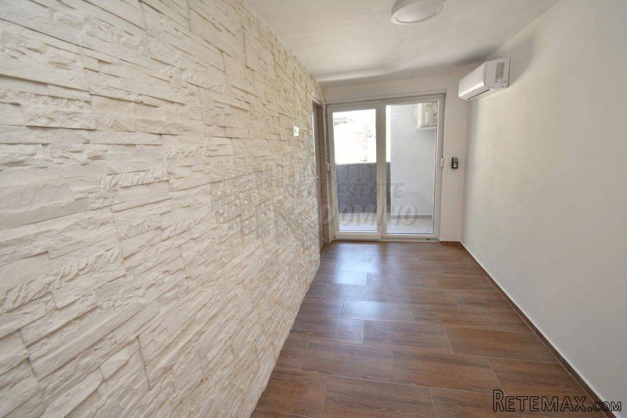 Apartman u prizemlju zgrade-adaptirano!! - 10