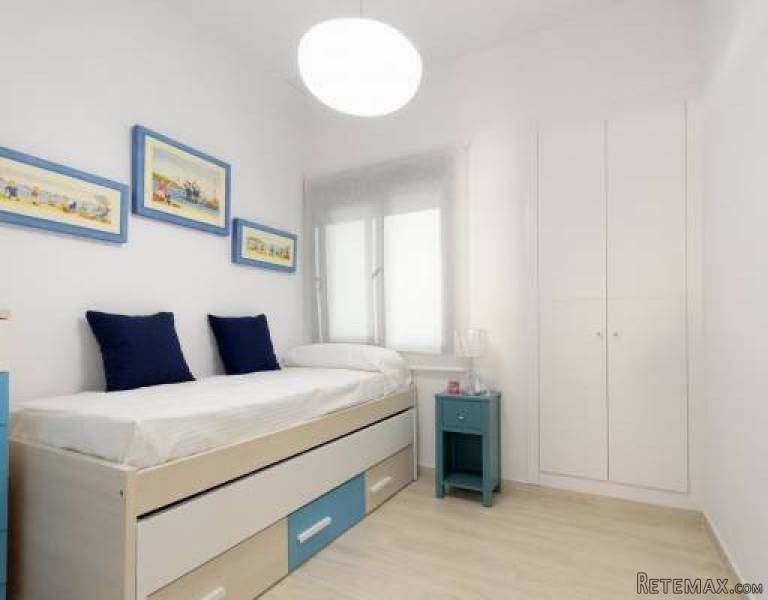2 Bedroom 2 Bathroom Apartment In.. - 2