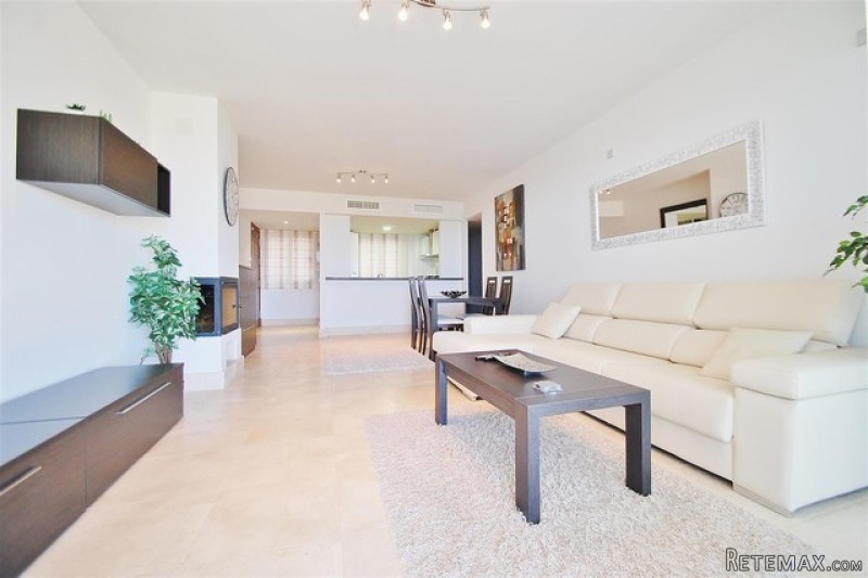 2 Bedroom Ground Floor Apartment - 2