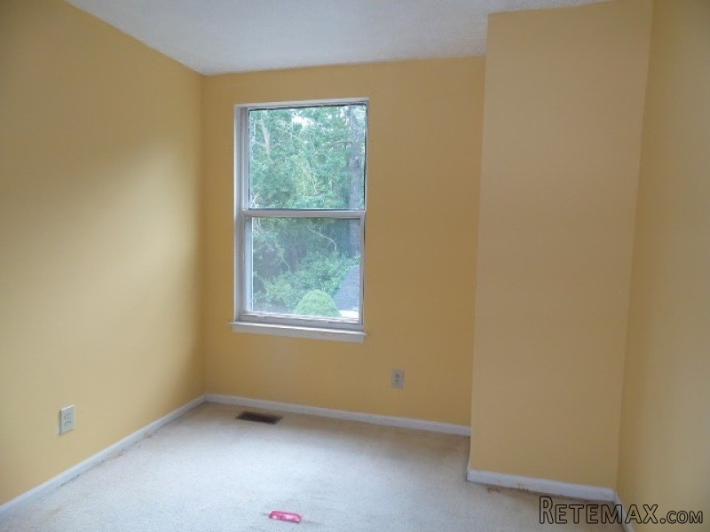 30 Vanderbilt Ct Sicklerville, NJ.. - 2