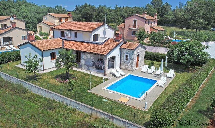 Prekrasna kuća s bazenom u okolici Poreča i 3 spavaće sobe - 3