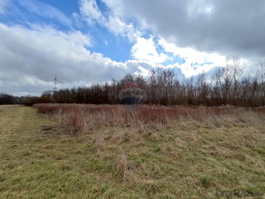 Sveta Nedelja, građevinsko zemljište 4790 m2 - 3