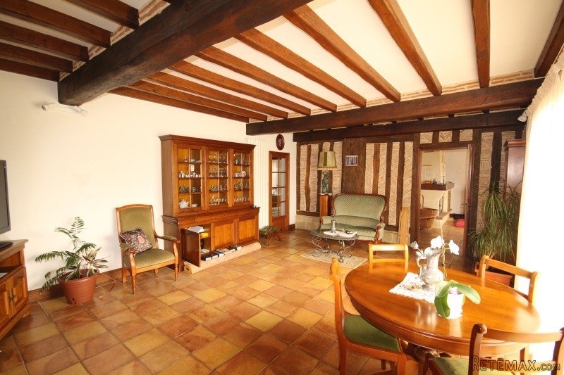 APS2914 Fantastic property including.. - 2