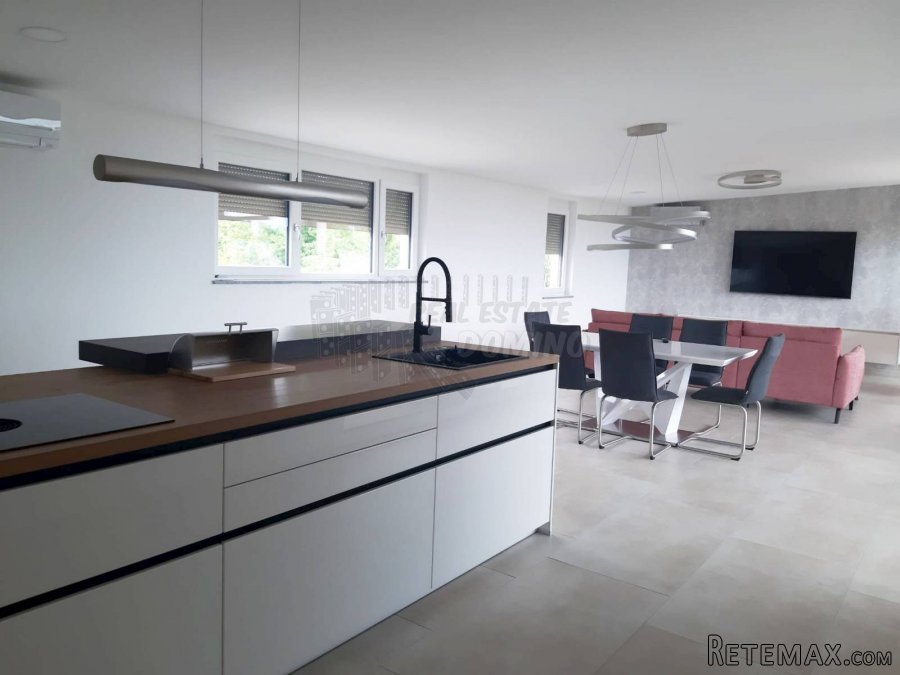 Luksuzni penthouse s krovnim bazenom i otvorenim pogledom.. - 4