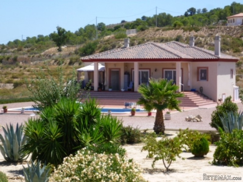 Aspe- 3 Bedroom Luxury Villa For Sale -..
