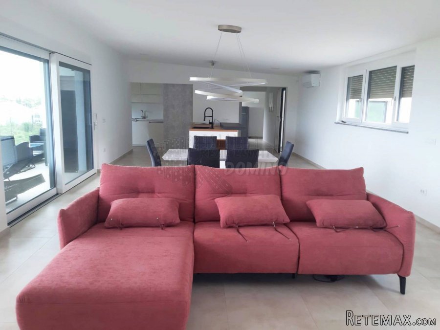 Luksuzni penthouse s krovnim bazenom i otvorenim pogledom.. - 5