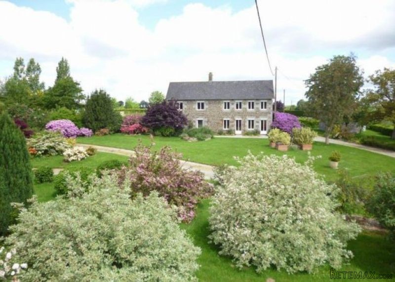 Stunning House, Gardens and Outbuildings