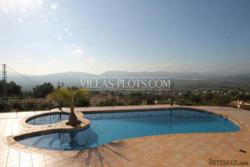 5 Bedroom Villa In Javea - 2