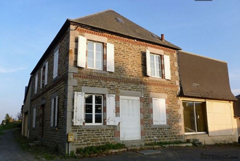 House with Workshop and Garage
