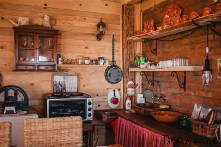 Etno selo na 2.2ha sa kucom,vajatima i bazenom - 9