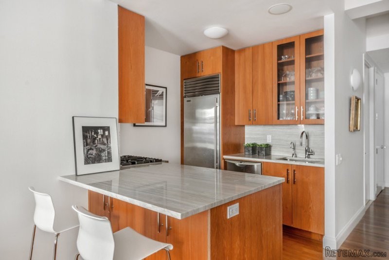 Condo - New York State - For Sale - 2
