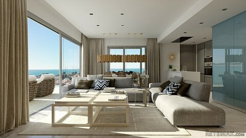 * LUXURY PENTHOUSE BEACH APARTMENT - 2