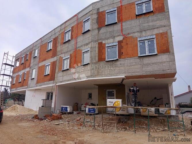 NOVOGRADNJA MONTE TURCO - stan u prizemlju - 2