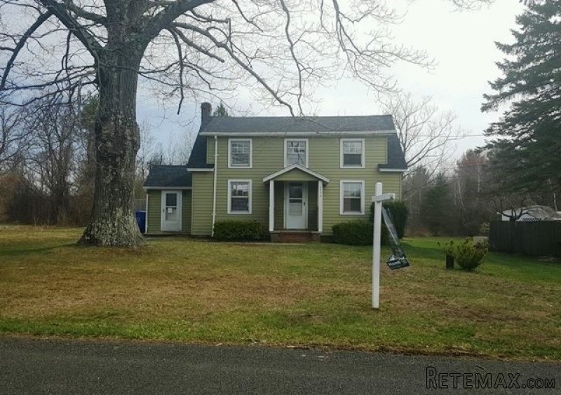 2596 Mountain Rd Torrington, CT, 06790..