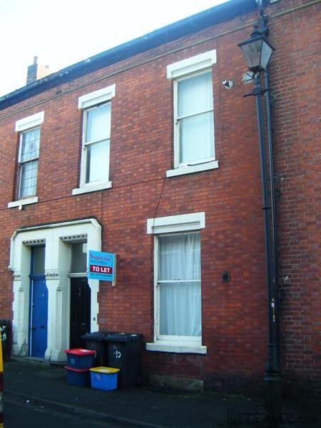 Northcliffe Street, PR1 8JA