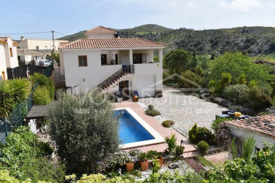 NEW & EXCLUSIVE TO VOSS HOMES - An absolutely STUNNING 6.. - 4