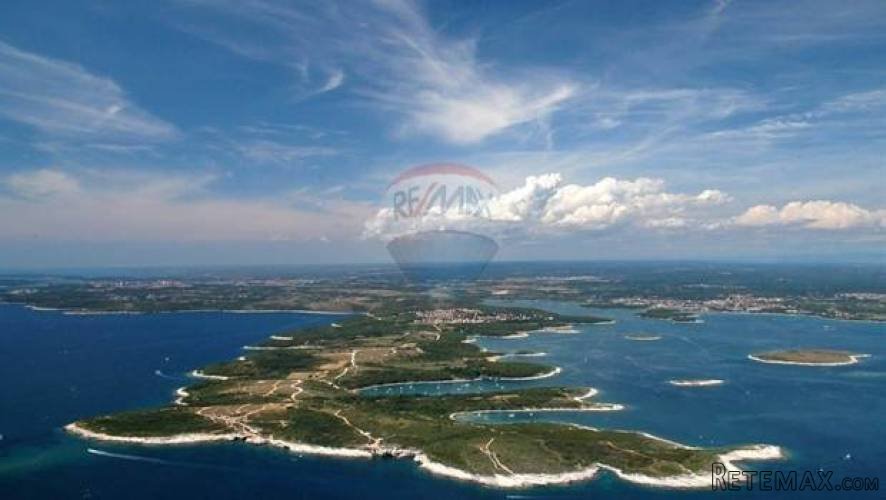 Istra,Premantura- Građevinsko zemljište na top lokaciji