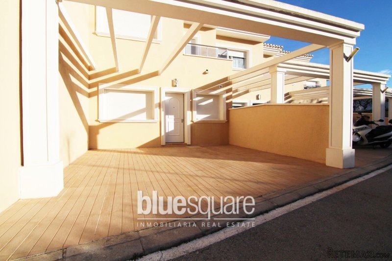 4-Bedroom semi-detached Spanish style.. - 2