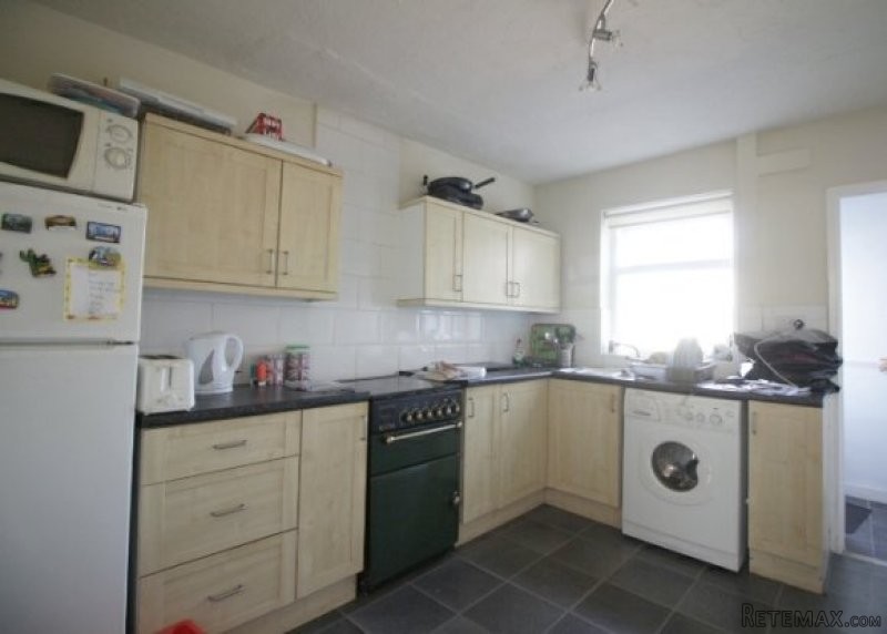 2 bedroom, Terraced House house for sale - 2