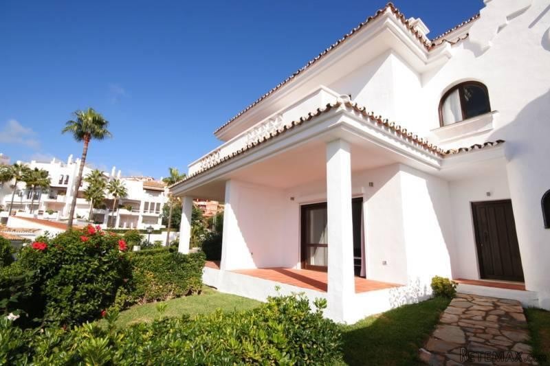 3 bedroom town house for sale - 2